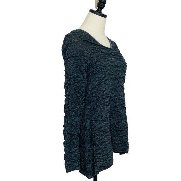 Pete Collection Long-sleeve Top Scrunchy Look Gray with Tan Lining Size Large - Picture 2 of 11